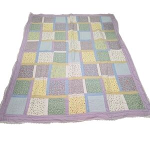 POTTERY BARN KIDS TWIN PATCHWORK REVERSABLE QUILT 86” X 70” EYELET TRIM ON EDGES